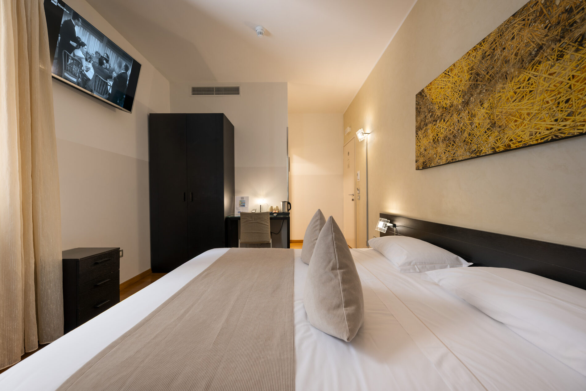 Double comfort room