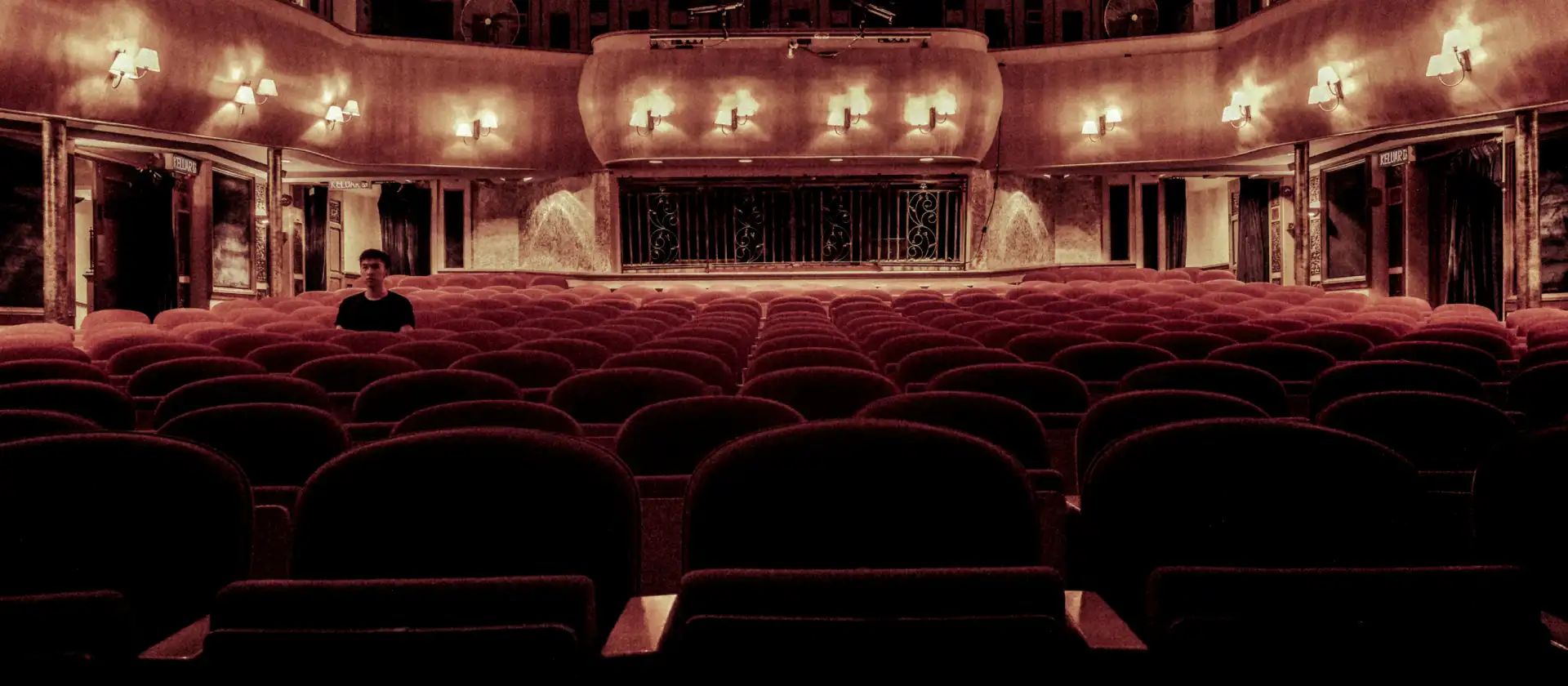 Where to stay in Venice if you’re going to the theater?