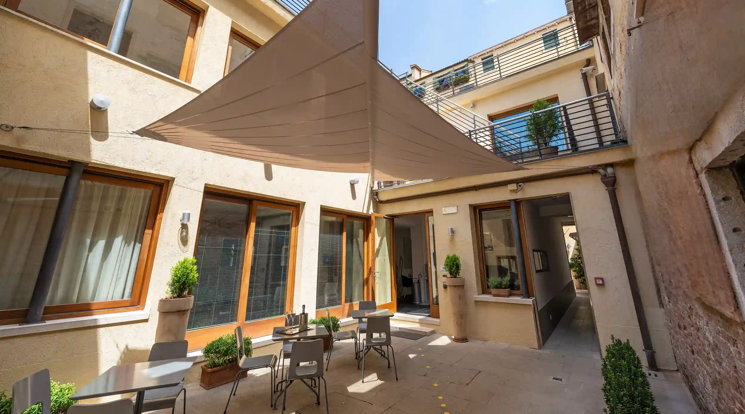 home-capozzo1