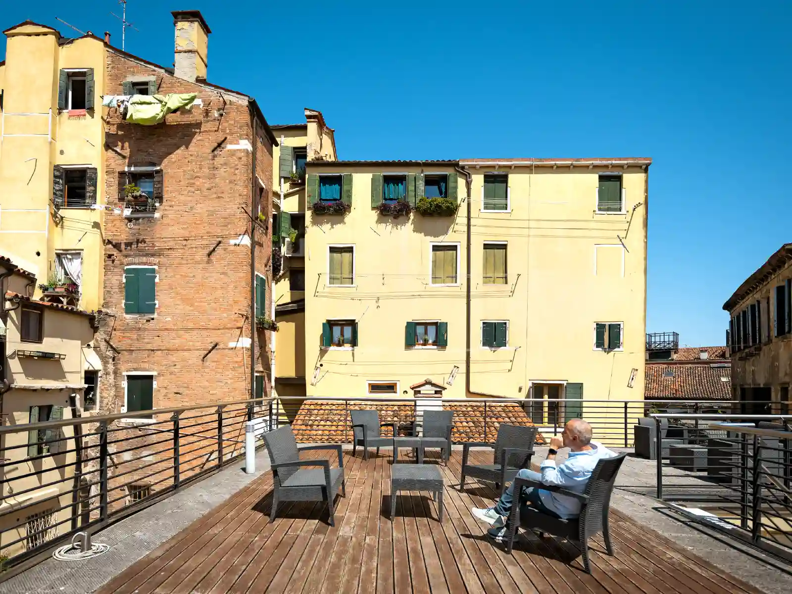 Courtyard and  roof terrace